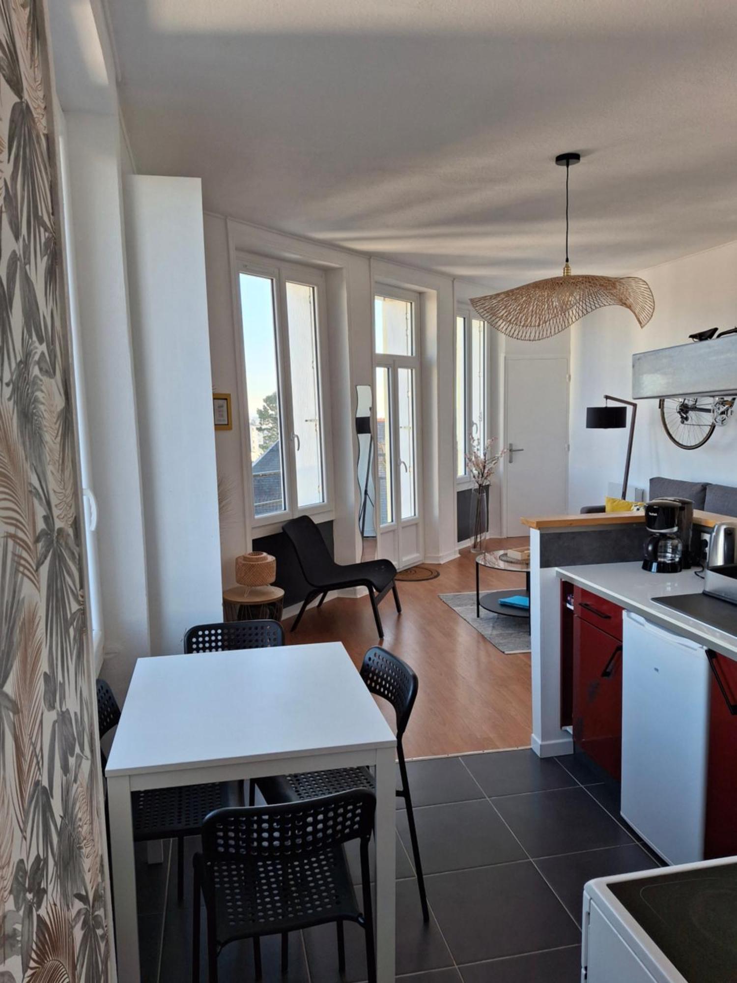 Appartement Lumineux Dans Les Hauts De Recouvrance Brest Ngoại thất bức ảnh